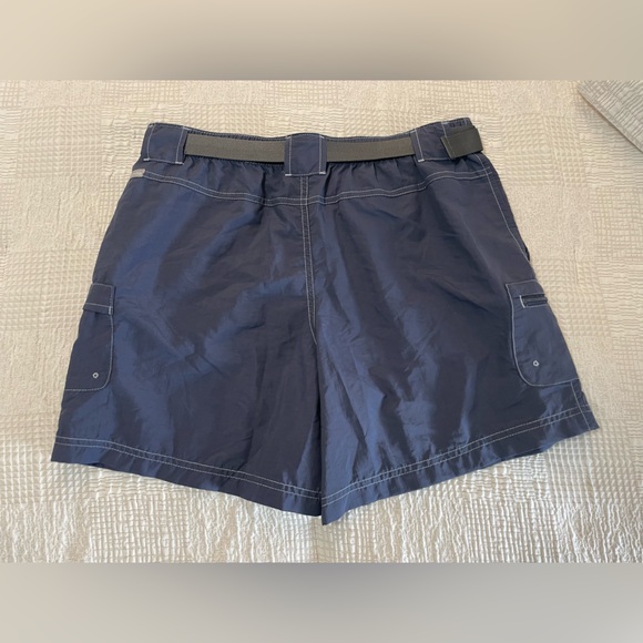 Women's💙🩶Columbia Sandy River Cargo Shorts with Adjustable Belt,Medium Navy Blue - Picture 3 of 10